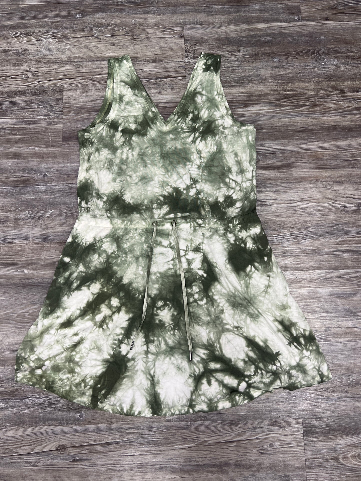 Athletic Dress By Sweaty Betty In Green, Size: L