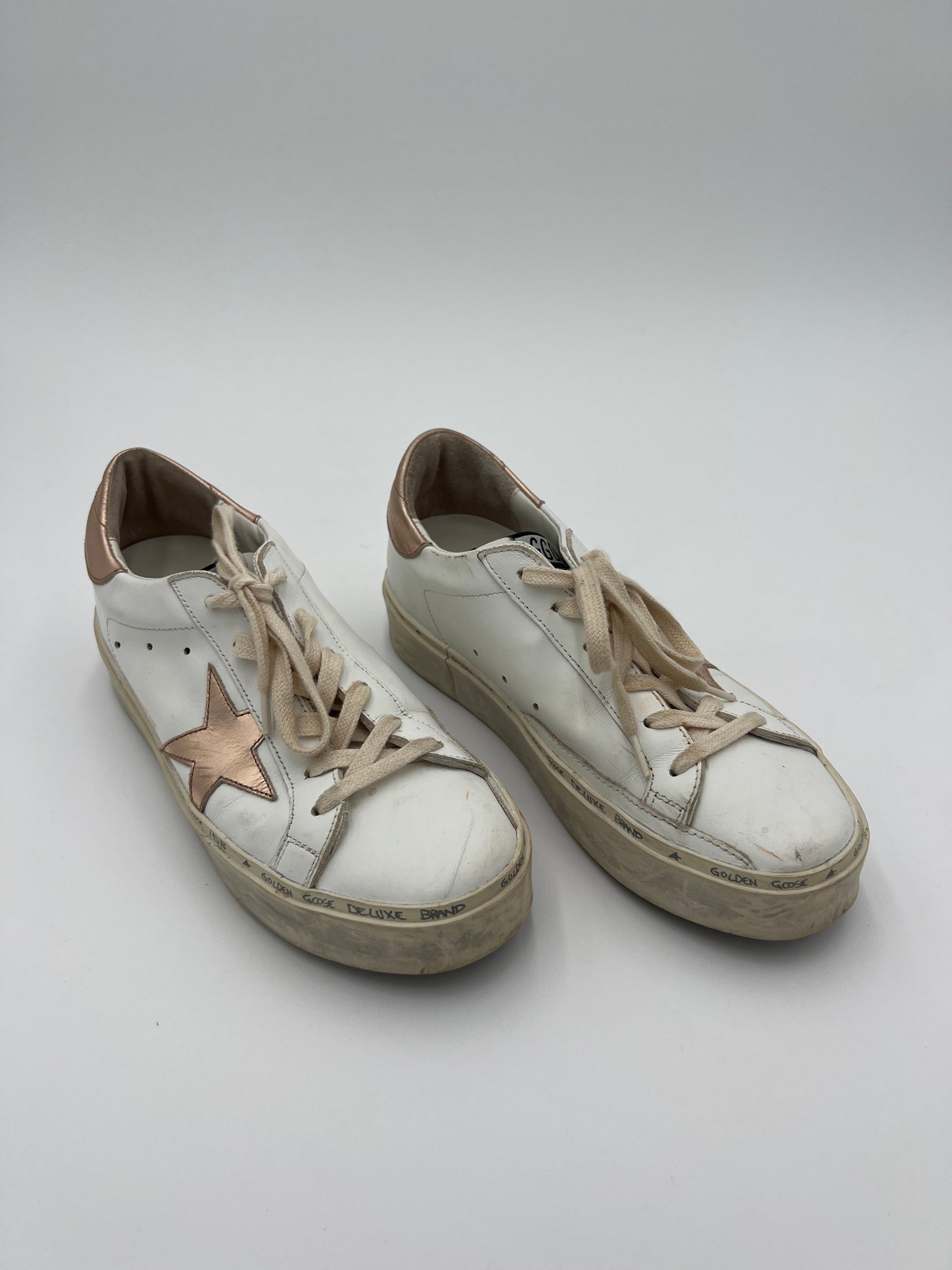 Shoes Luxury Designer By Golden Goose In White & Rose Gold, Size: 6.5