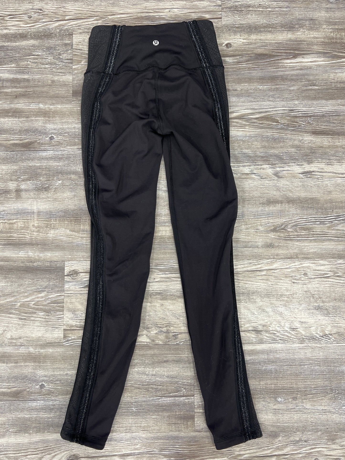 Athletic Leggings By Lululemon Size: 4