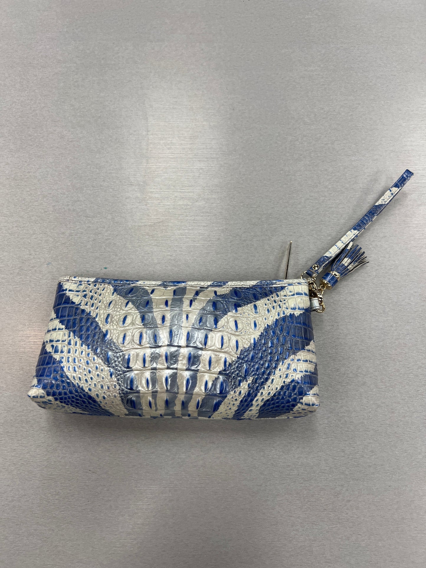 Wristlet Designer By Brahmin  Size: Large