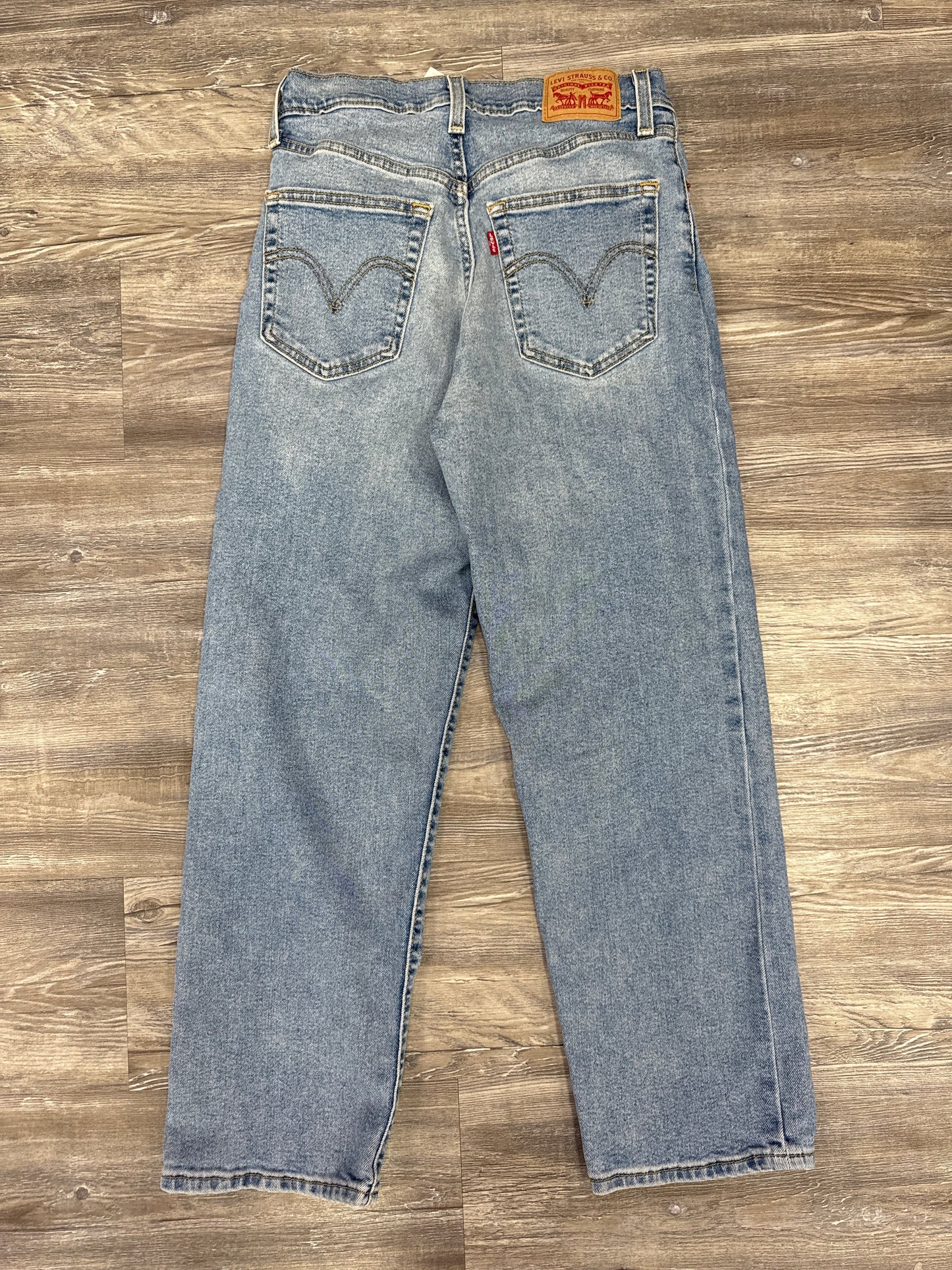 Jeans Straight By Levis In Blue Denim, Size: 4