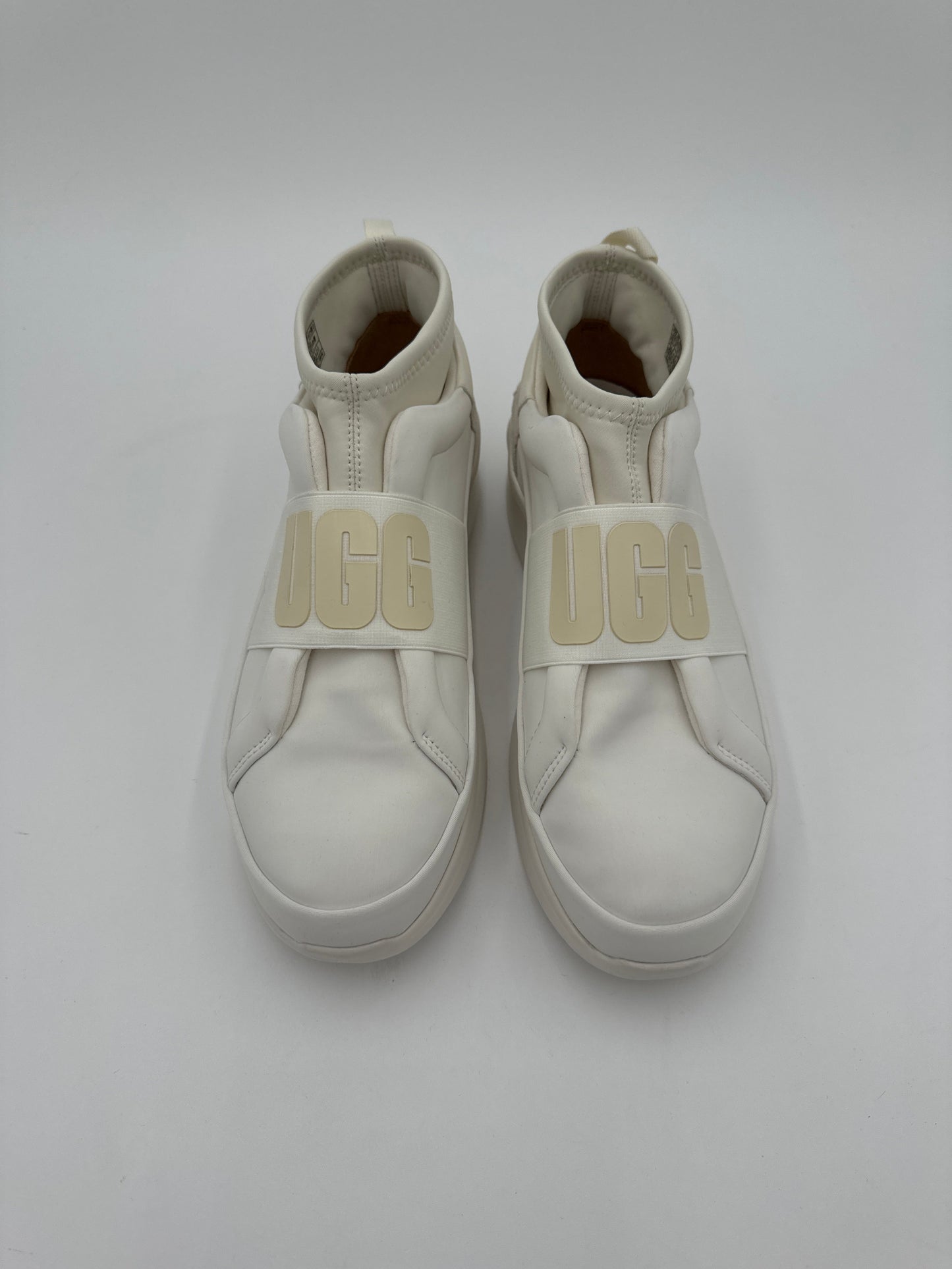Shoes Sneakers By Ugg In White, Size: 10