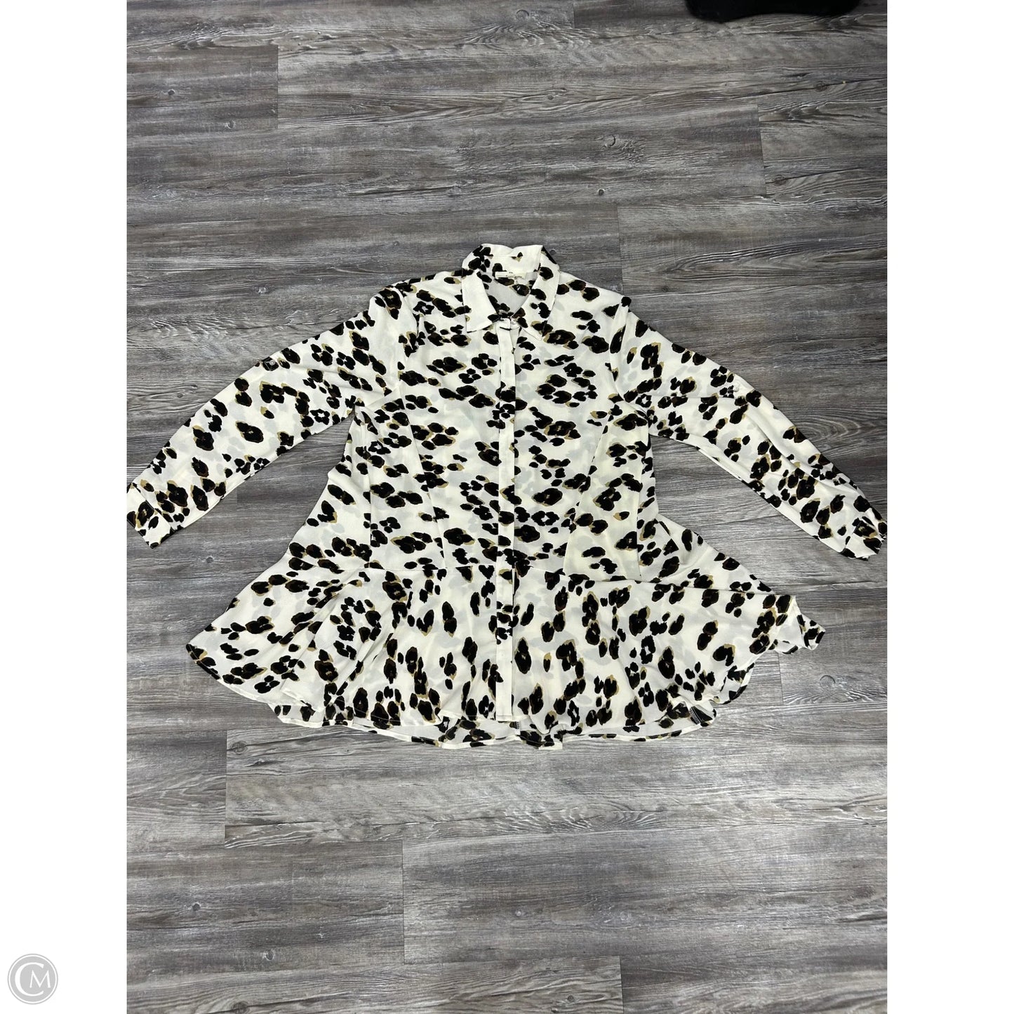 Dress Casual Short By Entro In Animal Print, Size: L