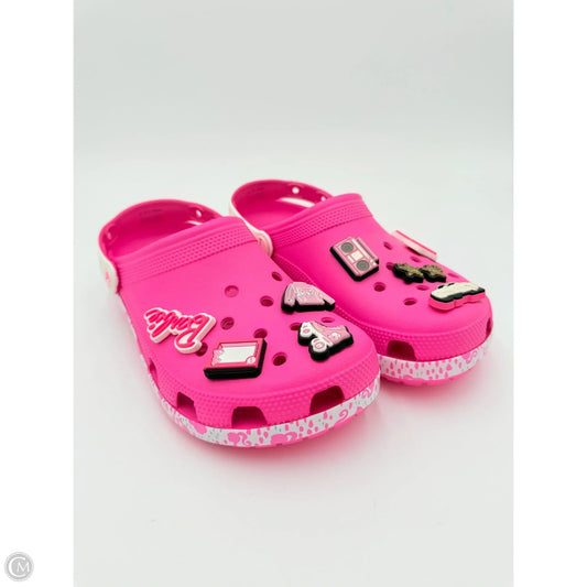 Shoes Flats By Crocs In Pink, Size: 10