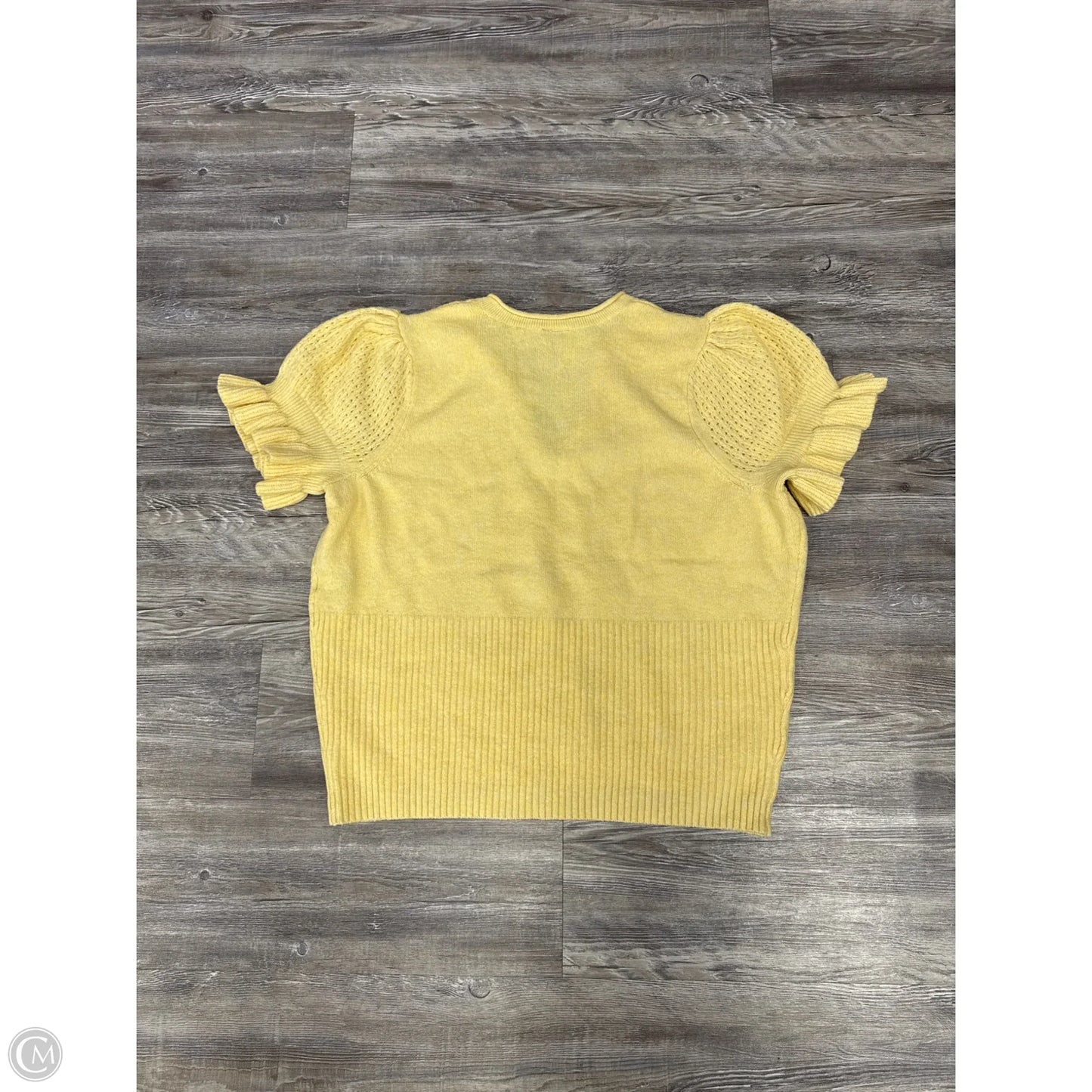 Top Short Sleeve By Torrid In Yellow, Size: 3x