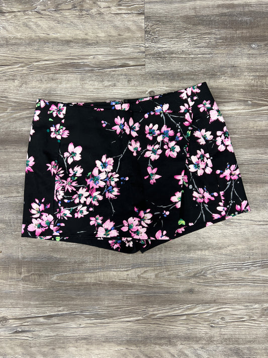 Shorts By Express Size: 8