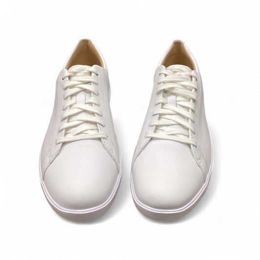 Shoes Sneakers By Cole-haan In White, Size: 10