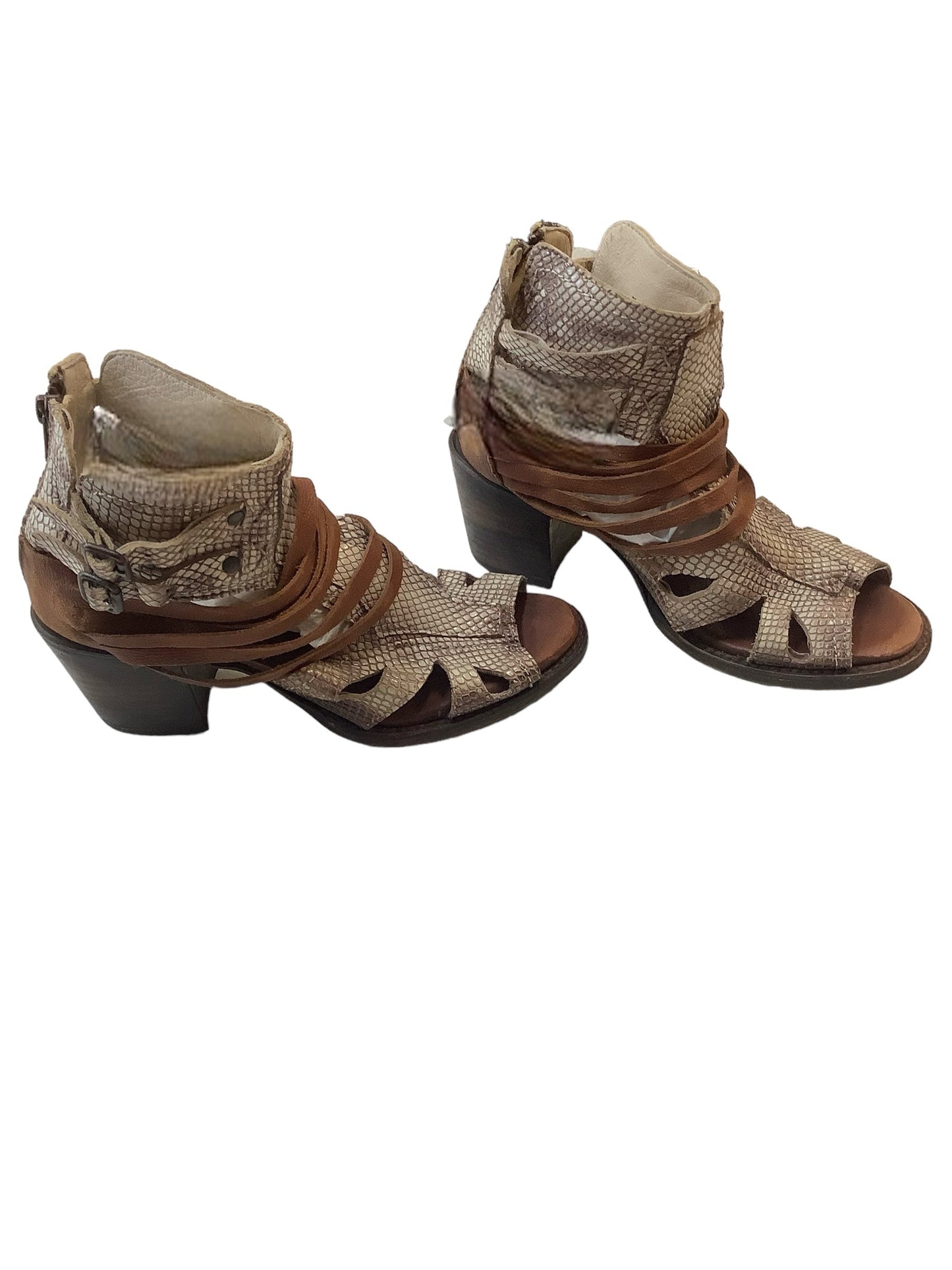 Brown Sandals Heels Block Freebird, Size 8