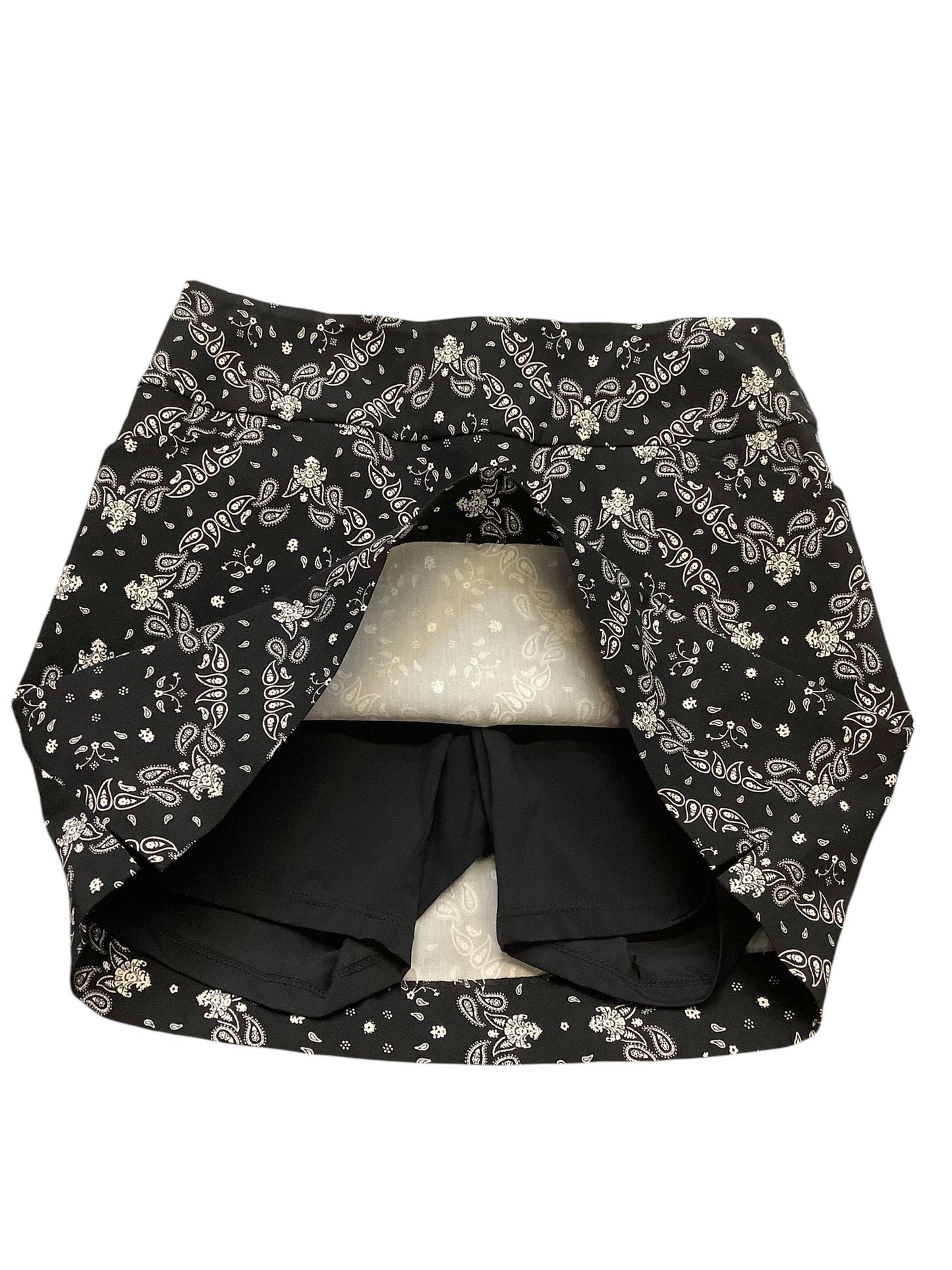 Skort By Elliott Lauren In Black & White, Size: 4