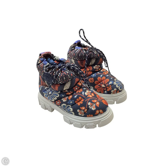 Boots Ankle Flats By Farm Rio In Blue & Orange, Size: 6