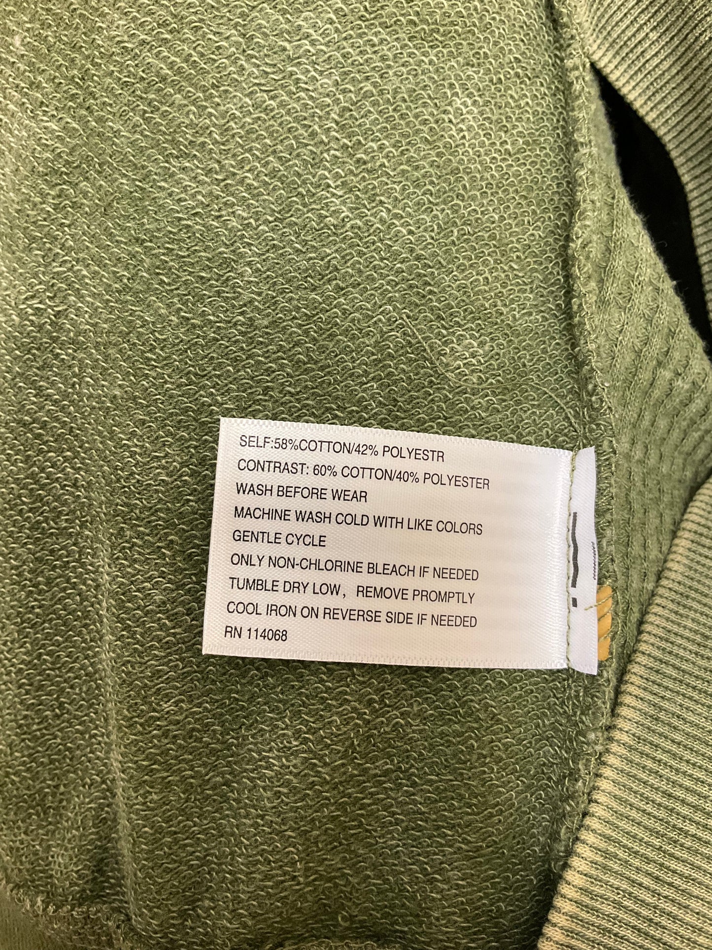 Top Long Sleeve By Nordstrom In Olive, Size: M