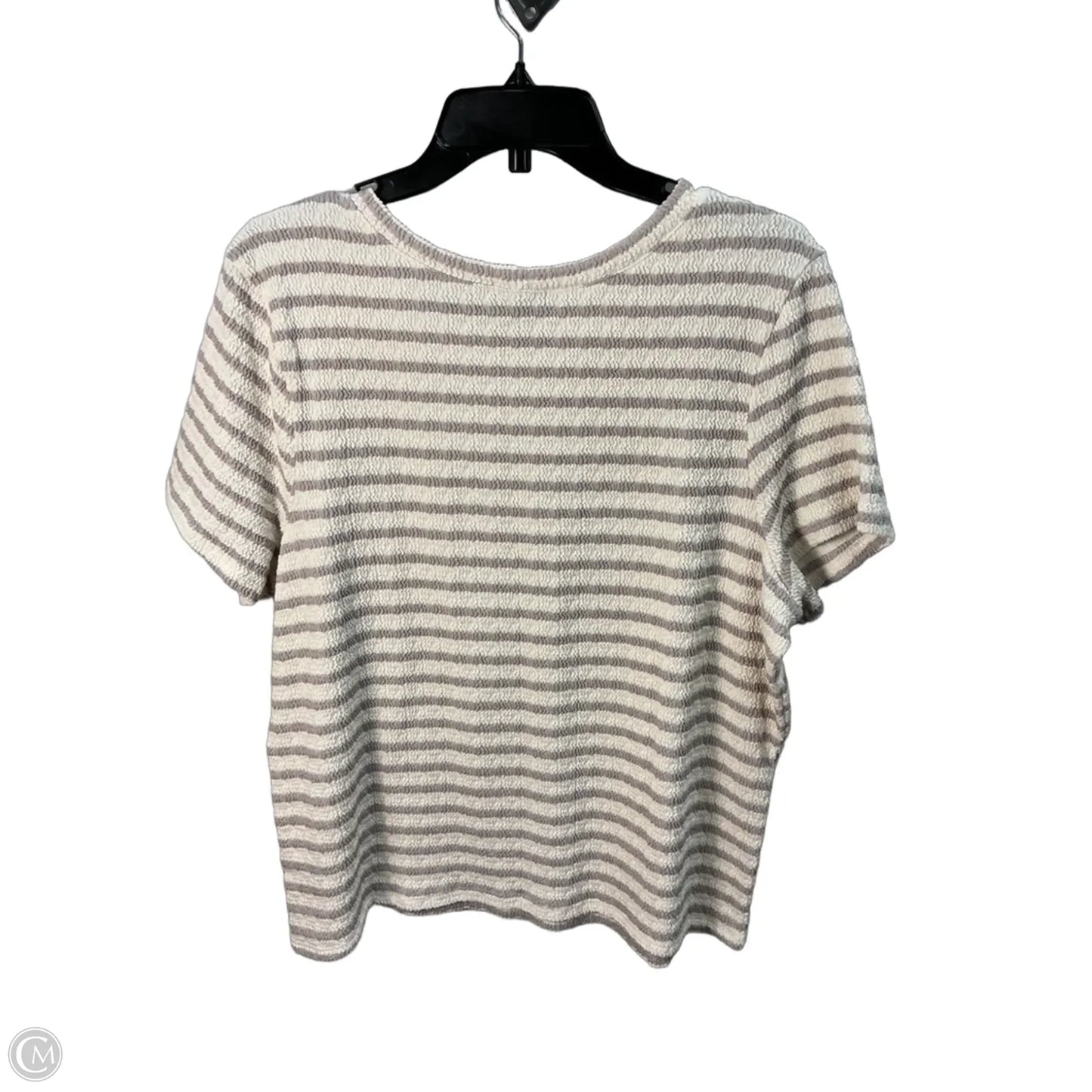 Top Short Sleeve By Torrid In Cream & Grey, Size: 18