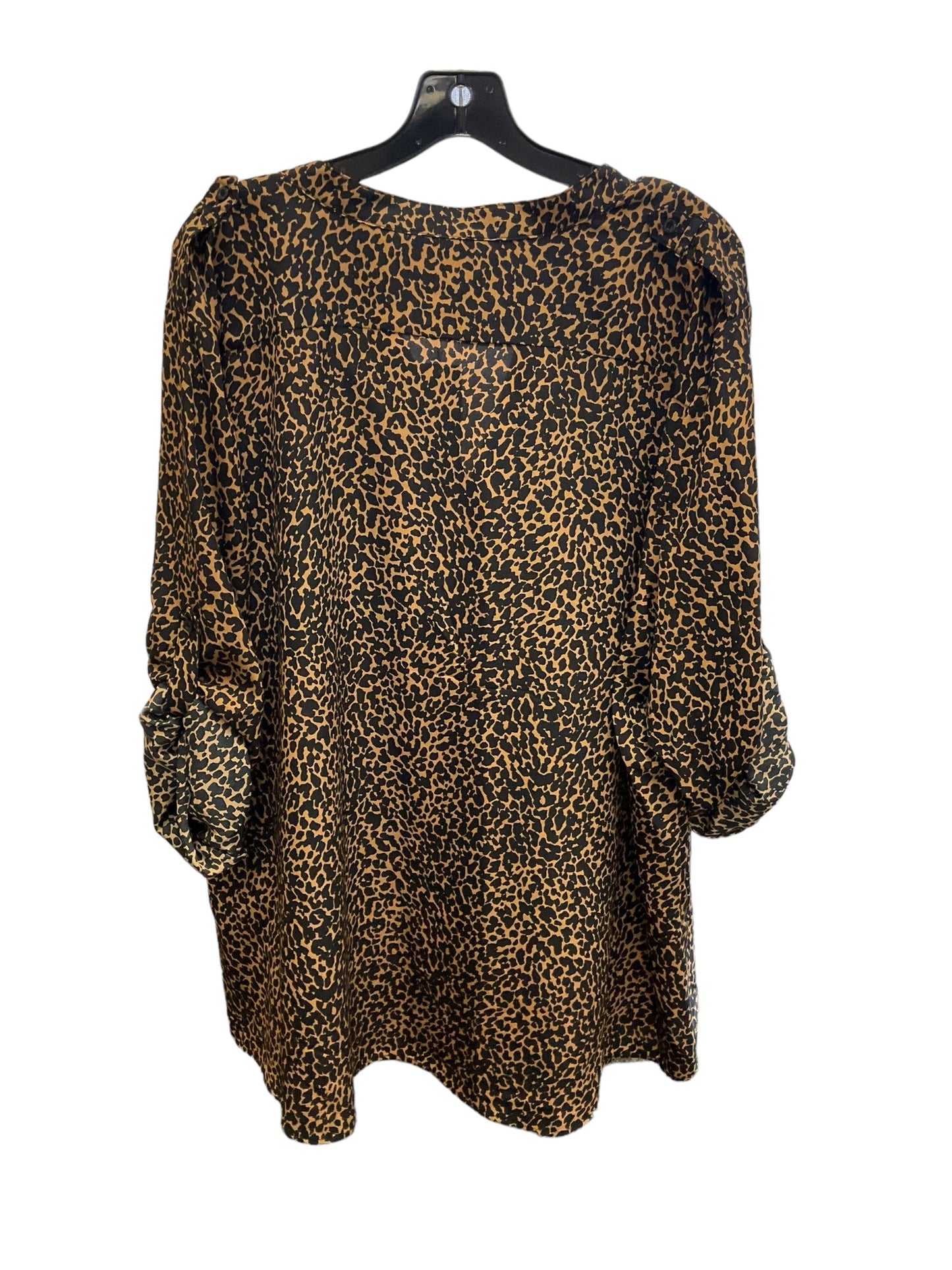 Top Short Sleeve By Calvin Klein In Animal Print, Size: 3x