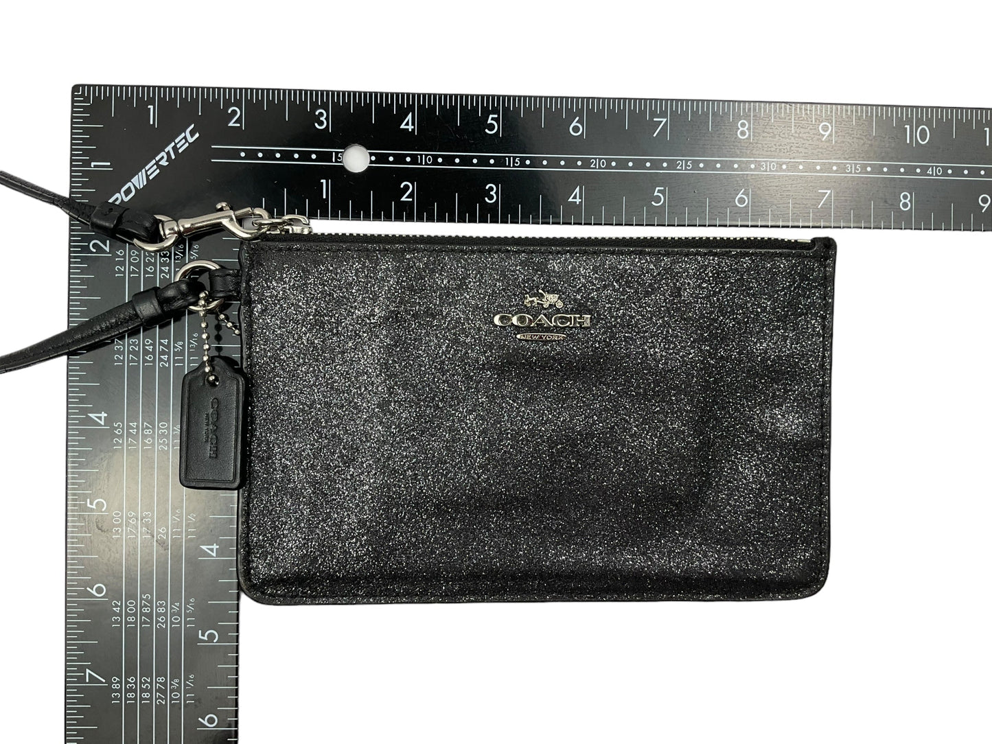 Wristlet Designer Coach O, Size Small