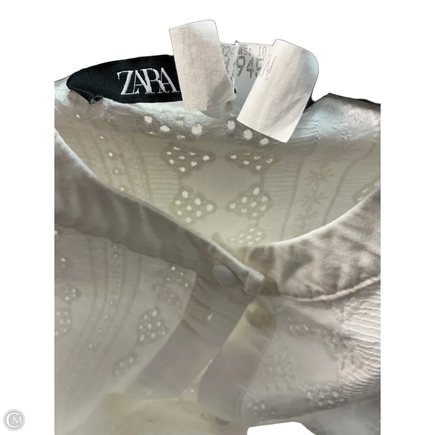 Top Long Sleeve By Zara In White, Size: L