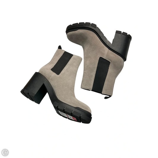 Boots Ankle Heels By Marc Fisher In Grey, Size: 7