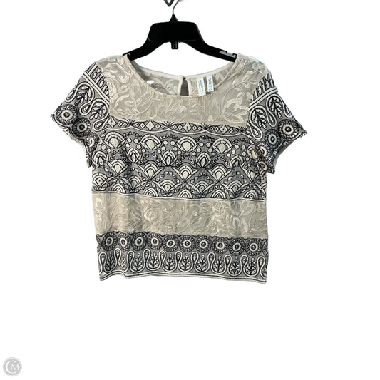 Top Short Sleeve By Anthropologie In Cream, Size: S