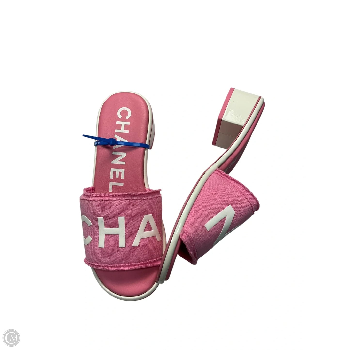 Sandals Luxury Designer By Chanel In Pink, Size: 7