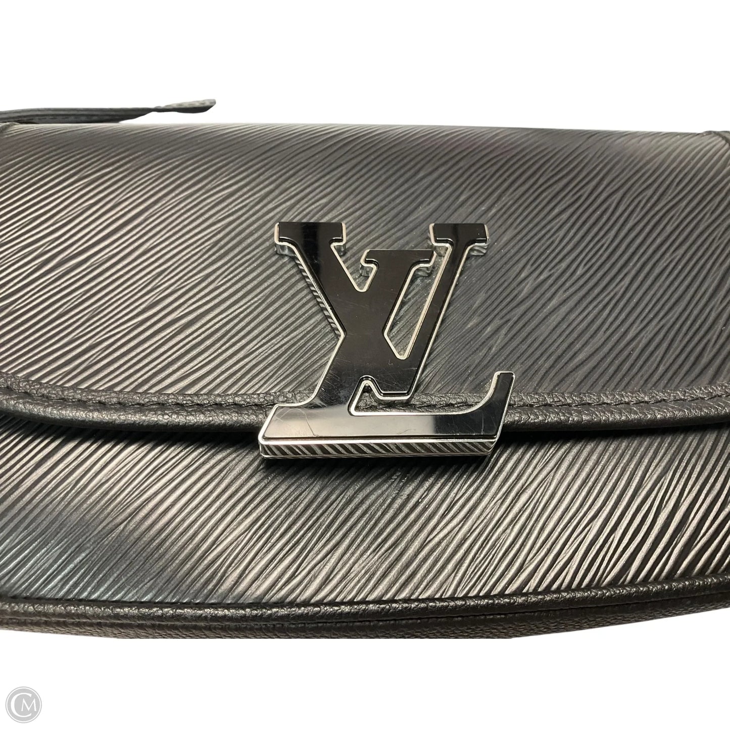 Crossbody Luxury Designer By Louis Vuitton, Size: Medium