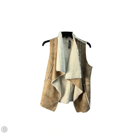 Vest Faux Fur & Sherpa By Clothes Mentor In Bronze, Size: Xs