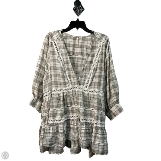 Top Long Sleeve By Free People In Plaid Pattern, Size: L