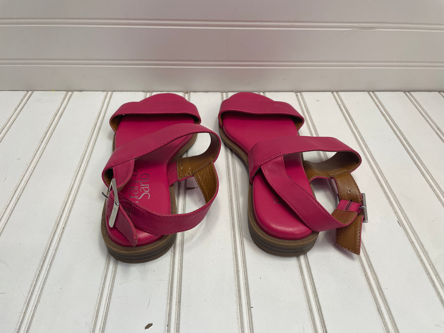 Pink Sandals Flats Franco Sarto, Size 5