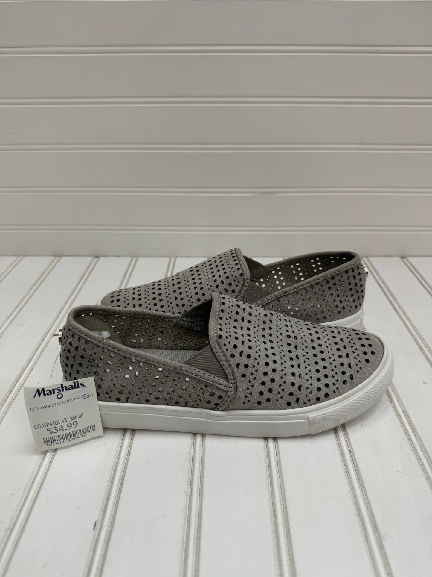 Grey Shoes Sneakers Steve Madden, Size 7.5