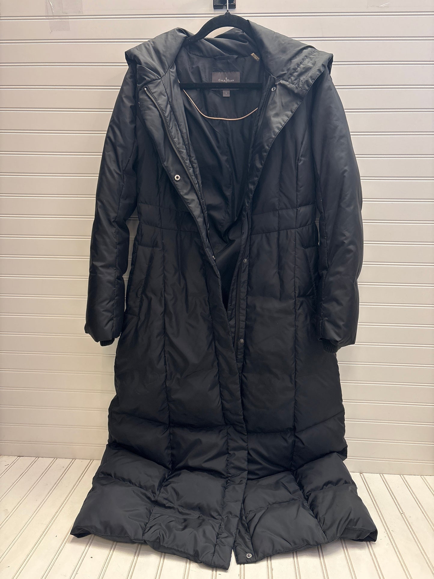 Coat Puffer & Quilted By Cole-haan In Black, Size: S