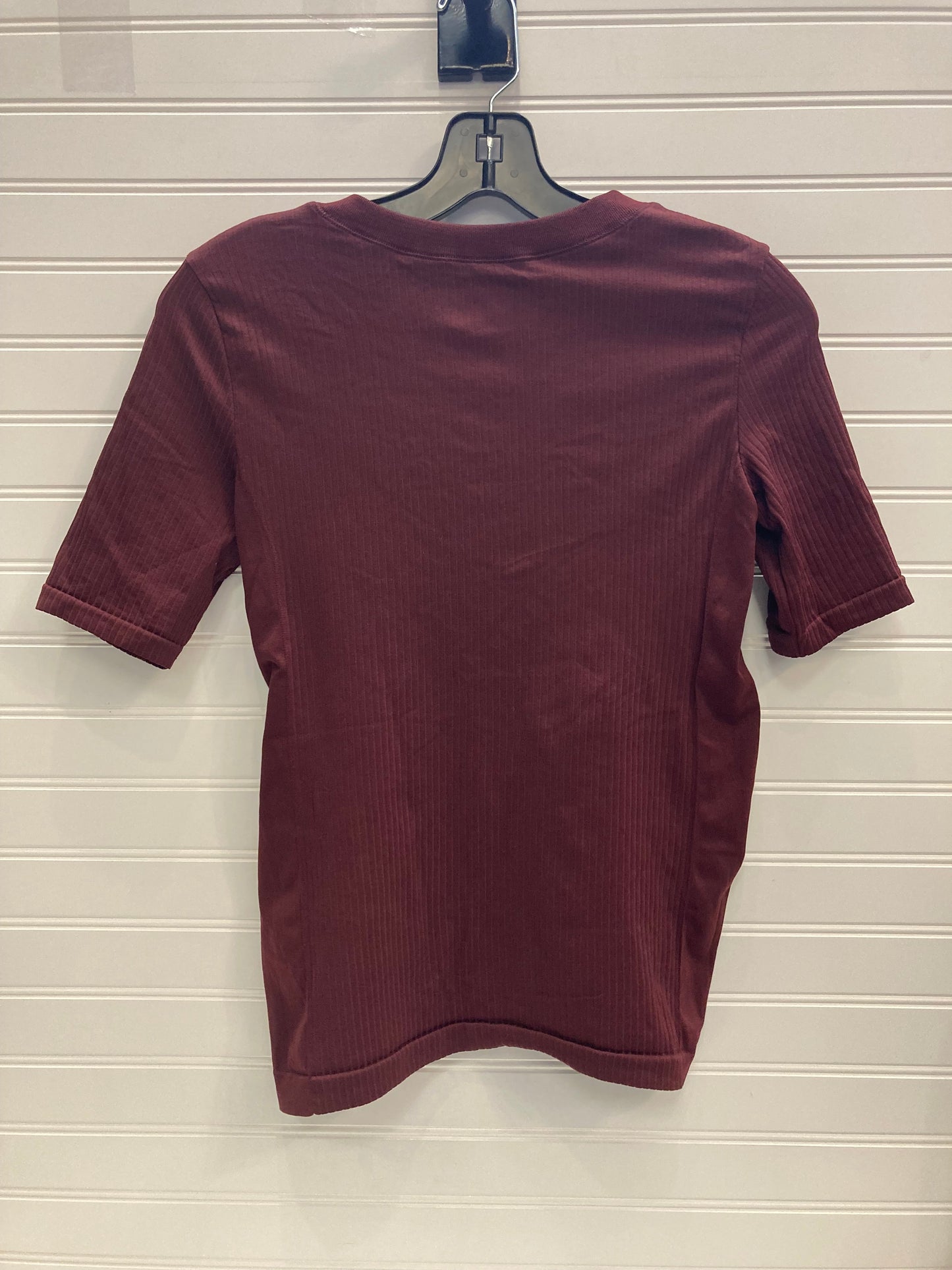 Athletic Top Short Sleeve By Athleta  Size: S