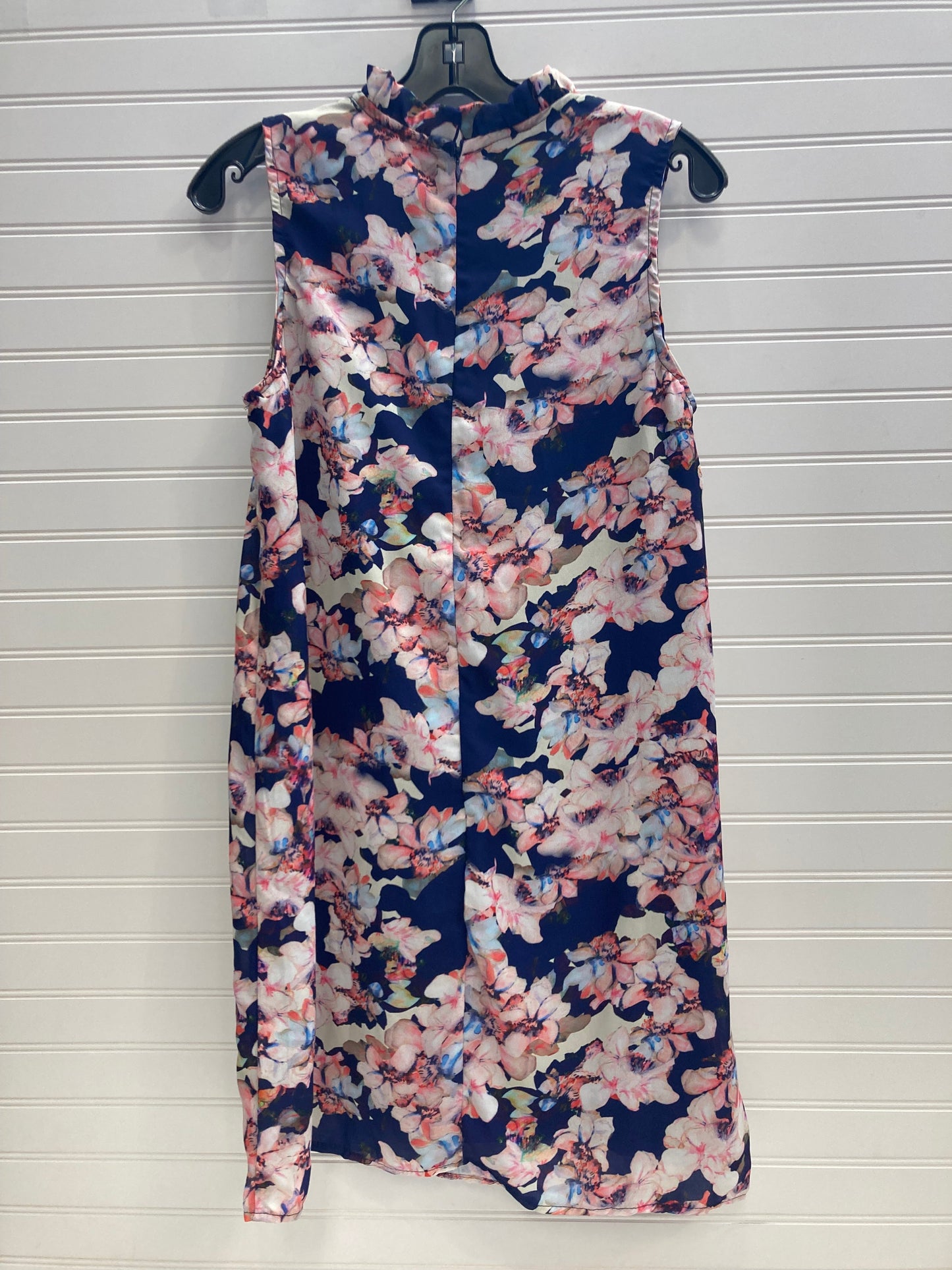 Blue & Pink Dress Casual Short Cynthia Rowley, Size 6