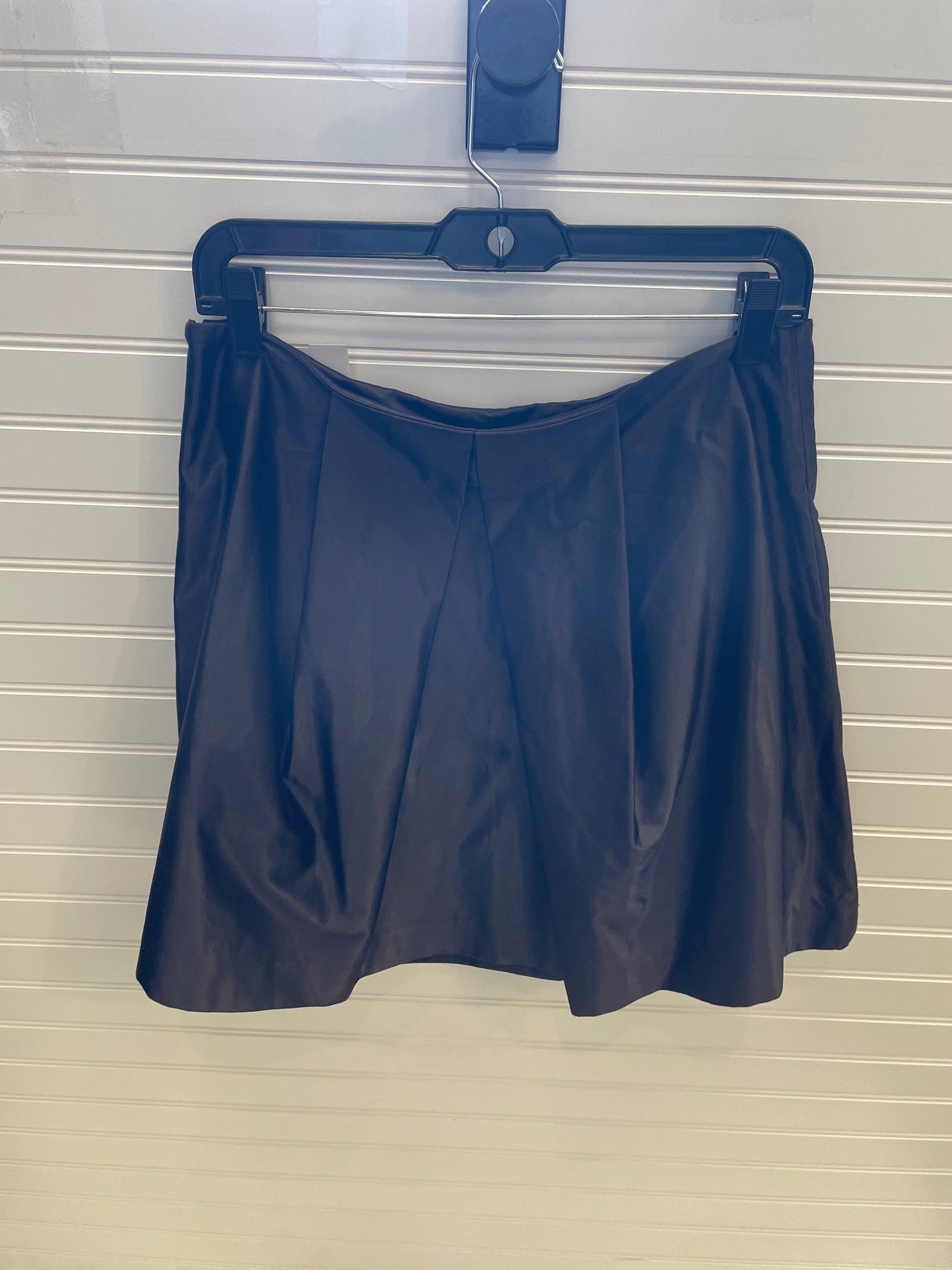 Skirt Mini & Short By Dkny City In Black, Size: 4