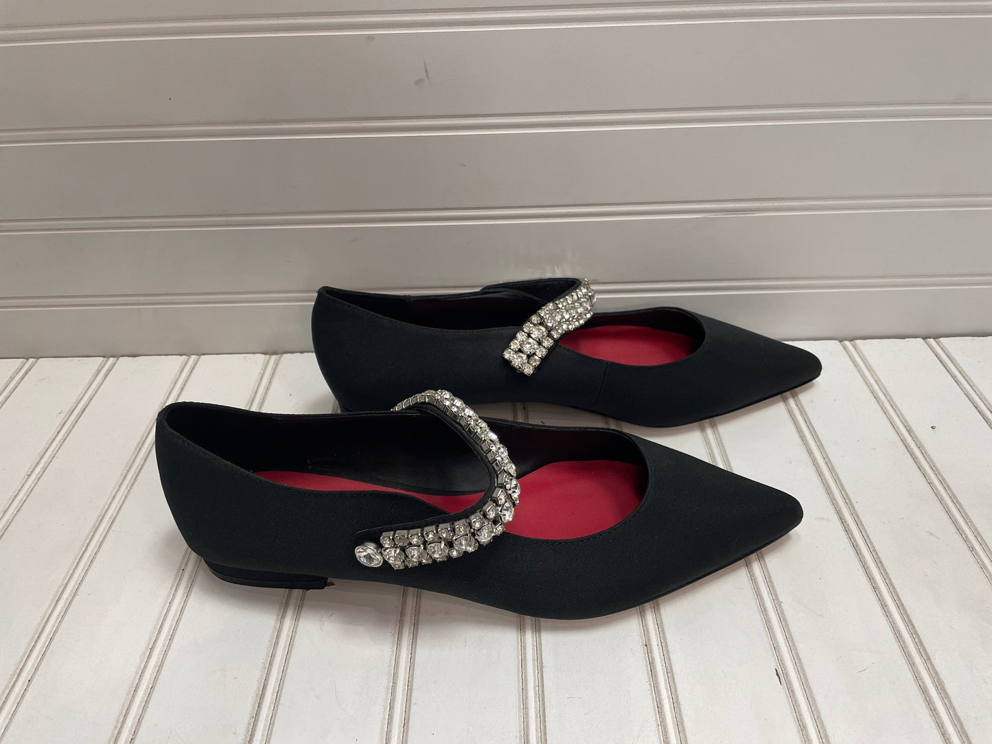 Shoes Flats By Kurt Geiger In Black & Red, Size: 9