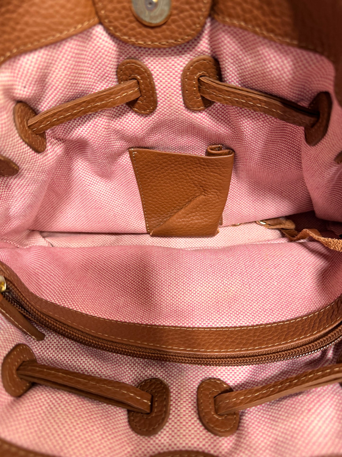 Handbag Designer By Dooney And Bourke, Size: Medium