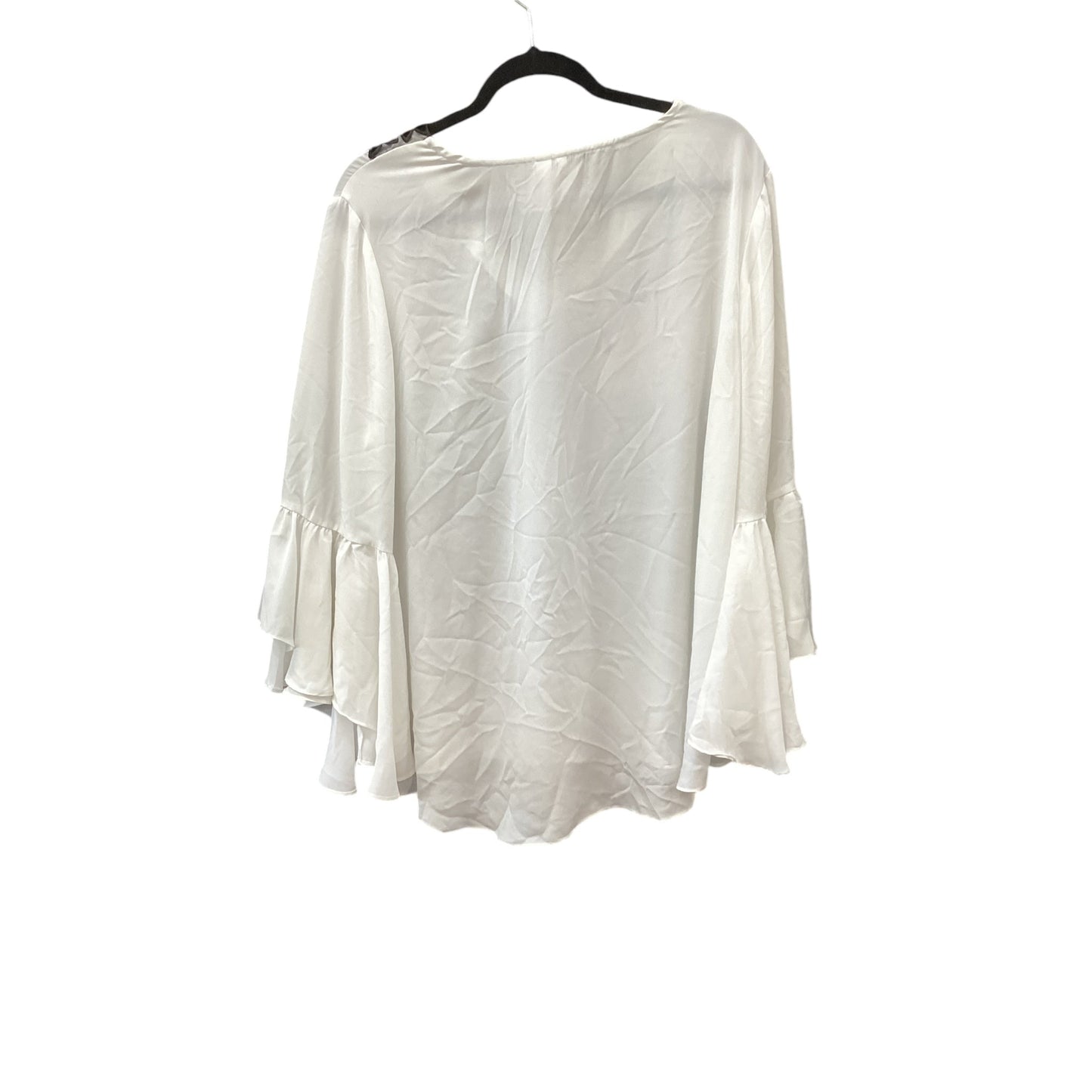 Top Long Sleeve By Cato In White, Size: L