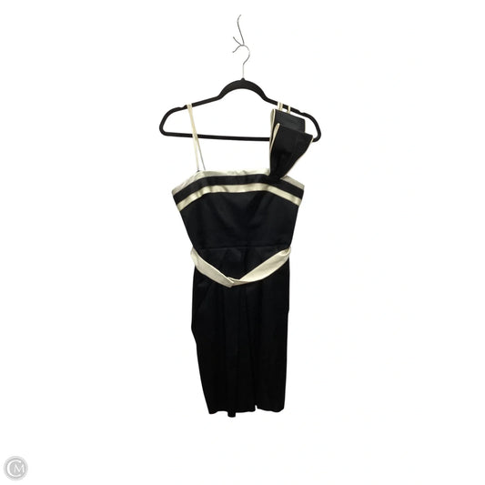 Dress Casual Short By Bcbgmaxazria In Black & White, Size: 2