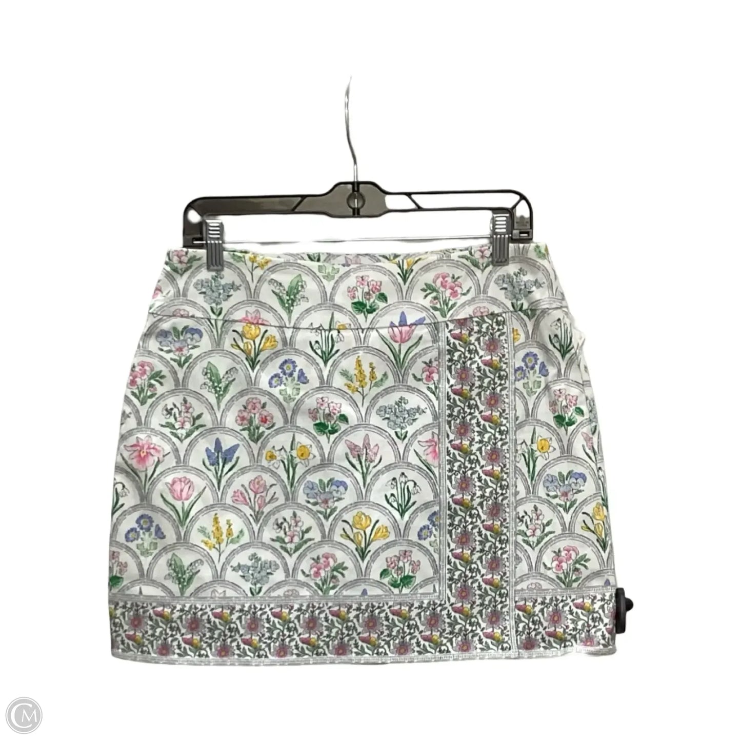 Skirt Mini & Short By Crown And Ivy In Floral Print, Size: 6