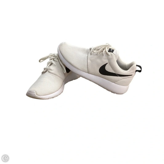 Shoes Athletic By Nike In White, Size: 6.5