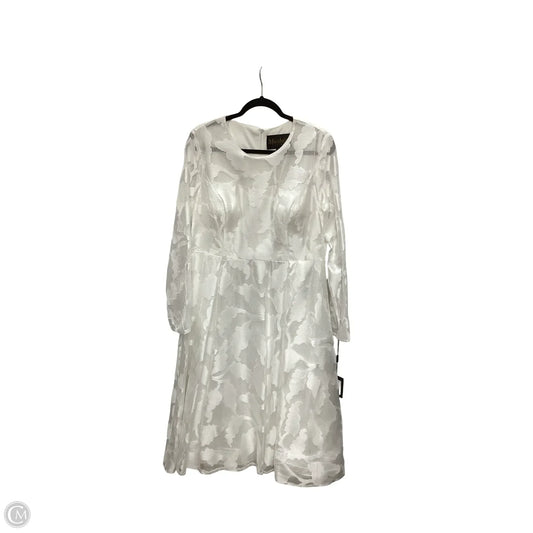 Dress Party Midi By Moshita In White, Size: 16