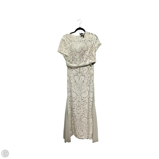 Skirt Set 2pc By Bcbgmaxazria In Cream, Size: 8