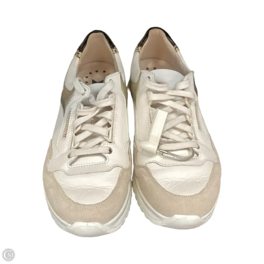 Shoes Sneakers By Mephisto In Cream, Size: 7