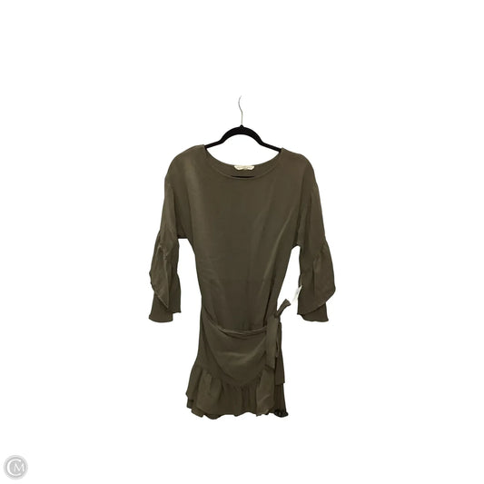 Dress Casual Short By Hot & Delicious In Green, Size: L