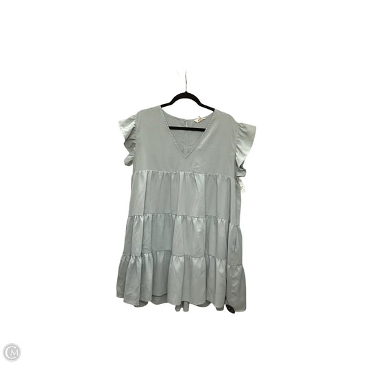 Dress Casual Short By Entro In Green, Size: L