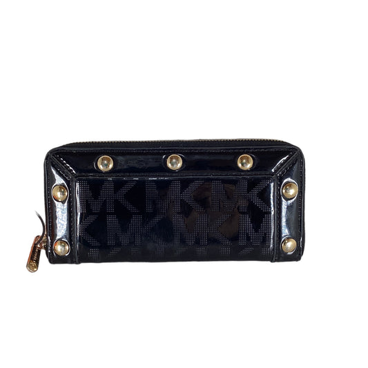 Wallet Designer By Michael Kors  Size: Medium