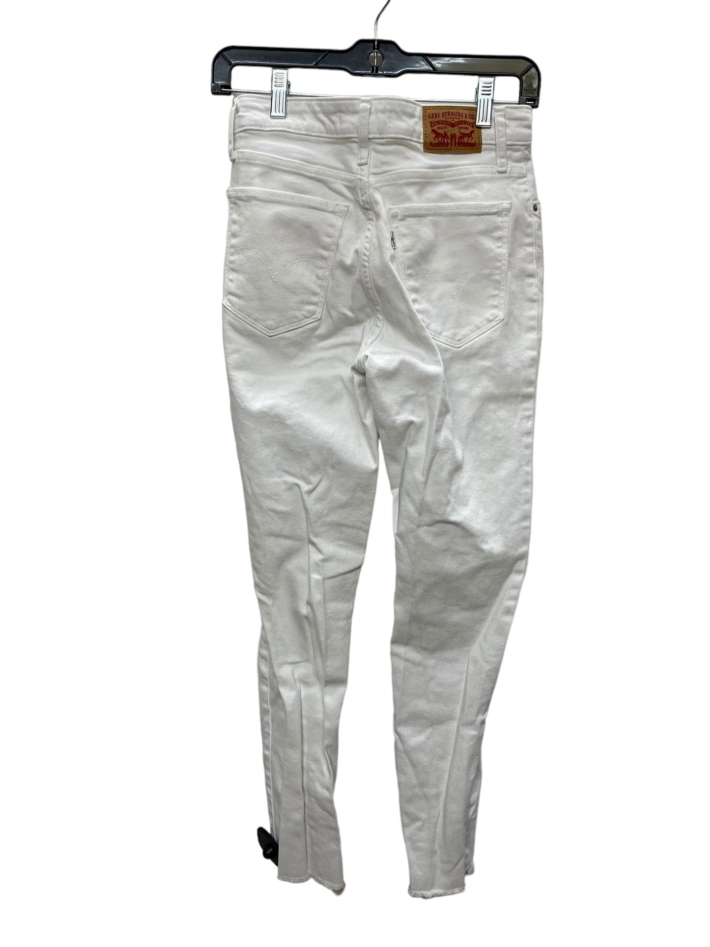 Jeans Skinny By Levis In White, Size: 2