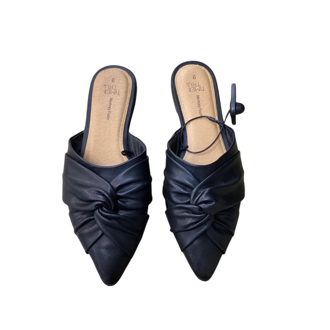 Shoes Flats By Time And Tru In Black, Size: 9