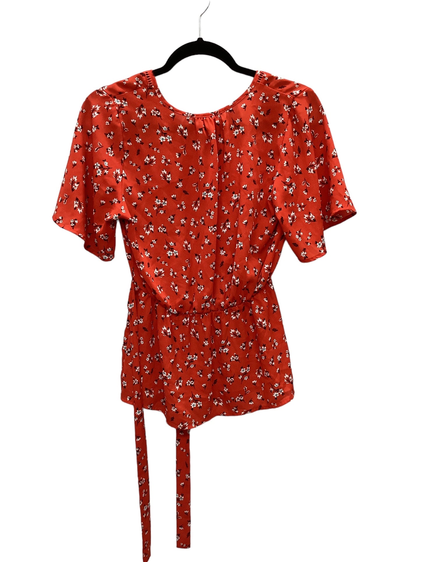 Top Short Sleeve By Sienna Sky  Size: M