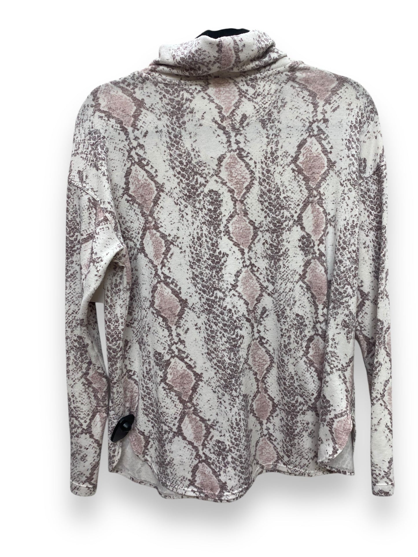 Top Long Sleeve By Calvin Klein In Snakeskin Print, Size: S