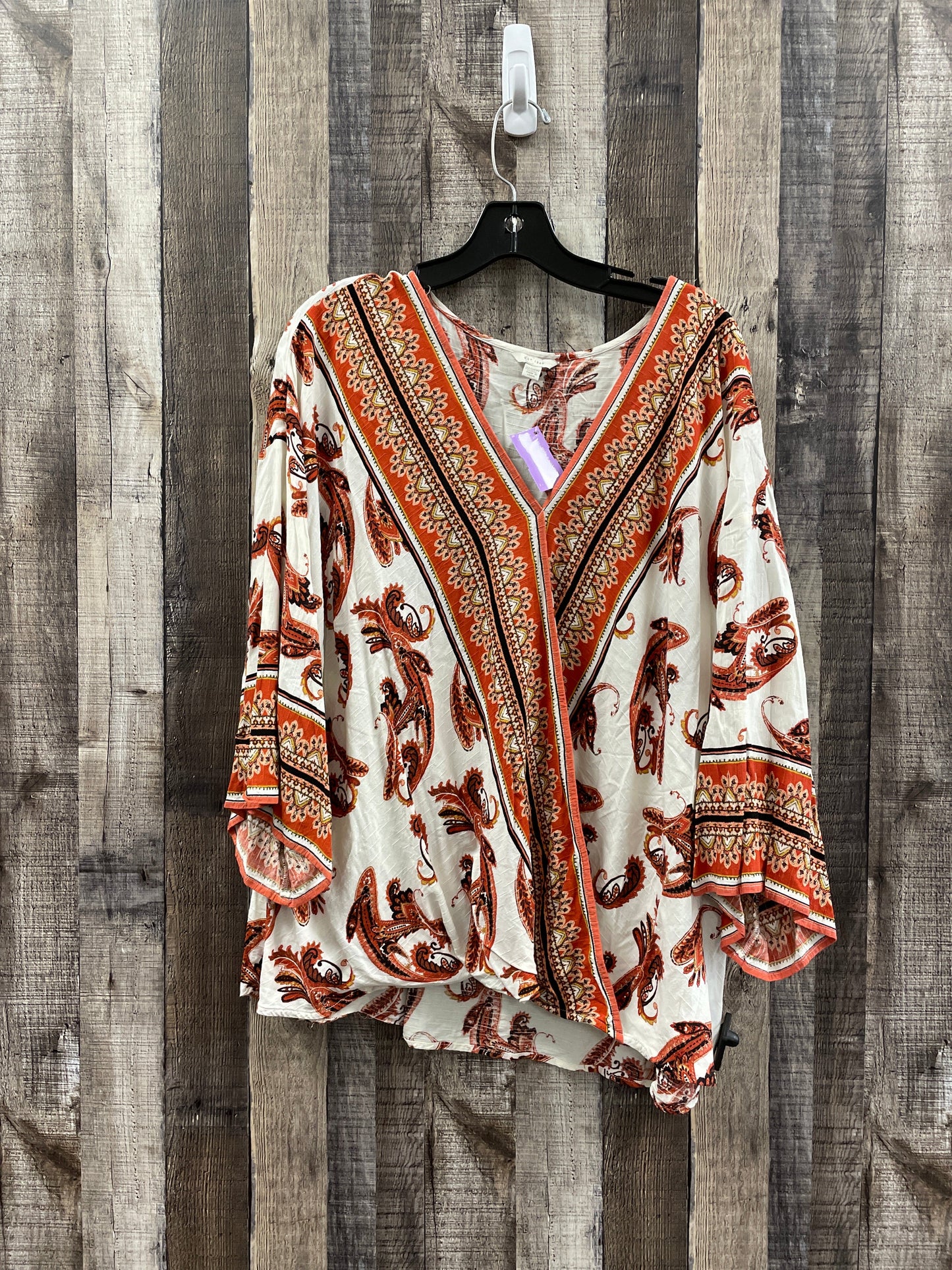 Top Long Sleeve By Cato  Size: 2x