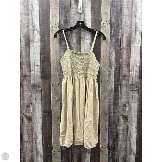 Dress Casual Short By Universal Thread In Tan, Size: M