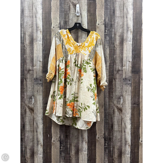 Dress Casual Short By Umgee In Multi-colored, Size: S